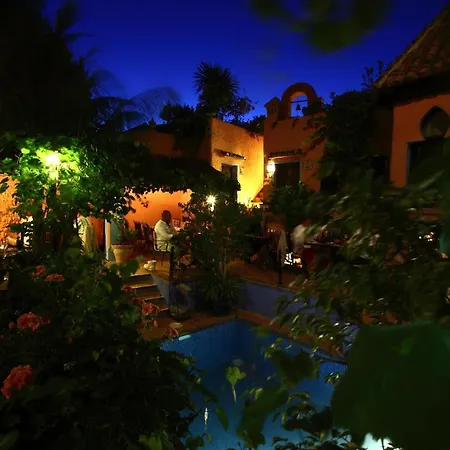 Hotel Amanhavis 3*