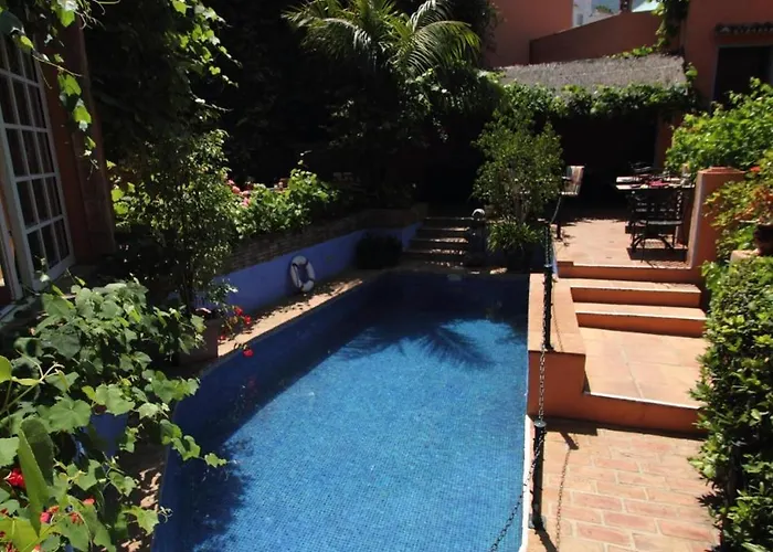 阿曼哈维斯酒店