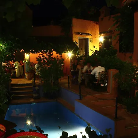 فندق Amanhavis 3*