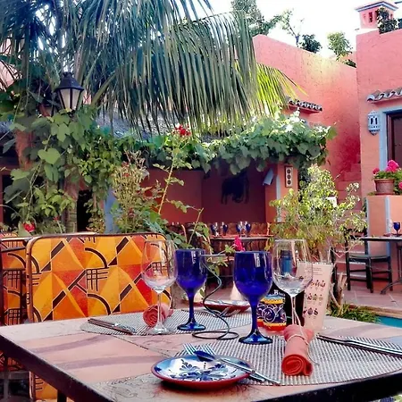 فندق Amanhavis 3*